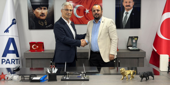 Saadet Partisi’nden Anahtar Parti’ye “Hayırlı Olsun” Ziyareti: Zeytinburnu’nda Siyasete Nezaket Dokunuşu