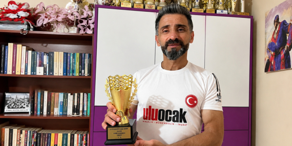 Zeytinburnu’nun İstanbul Atletizm Spor Kulübü Başarıdan Başarıya Koşuyor