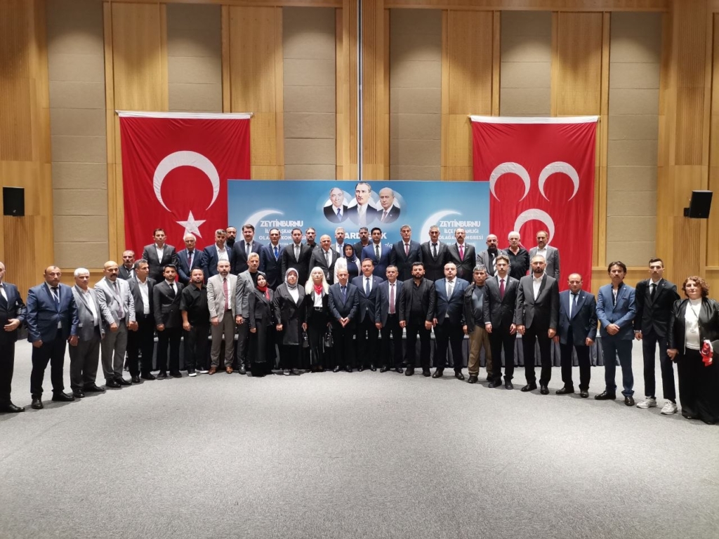 MHP Zeytinburnu’nda Mustafa Sönmezoğlu Yeniden Başkan! 354 Oy Aldı