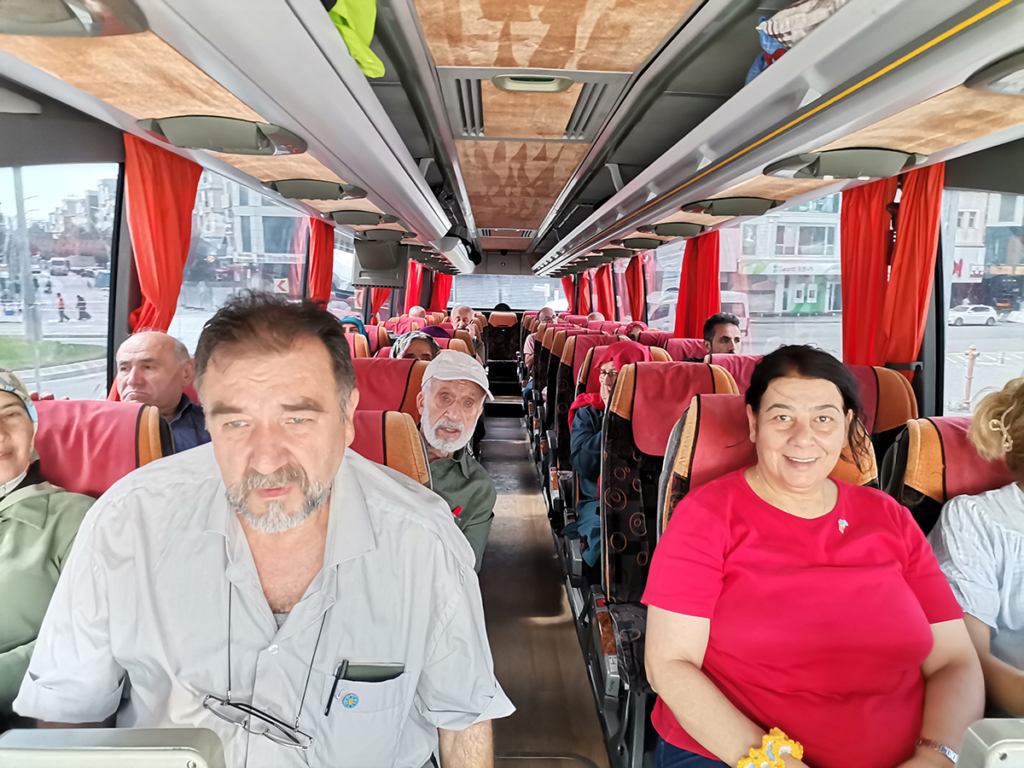 İYİ Parti Zeytinburnu Teşkilatı Balıkesir Mitingi İçin Yola Çıktı