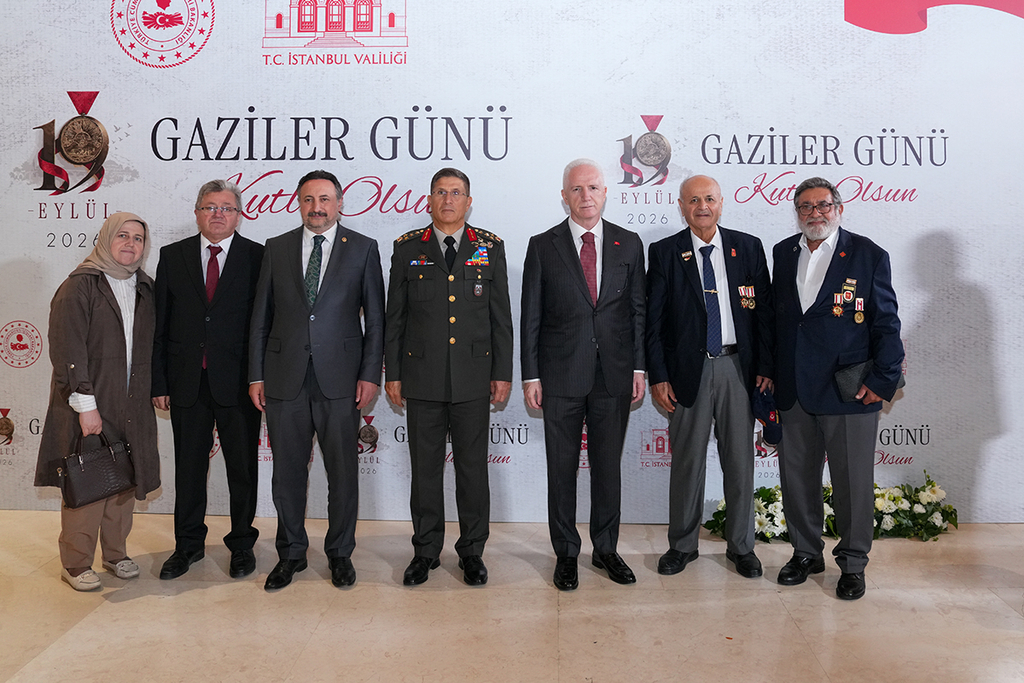 Zeytinburnu Kıbrıs Gazileri Düzenlenen Etkinlikte Neden Yoktu?