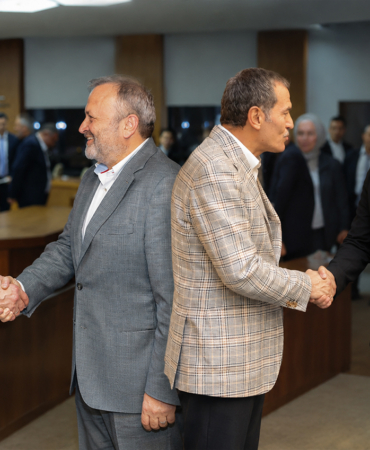 AKPlileri Ömer Başkan Makamda topladı