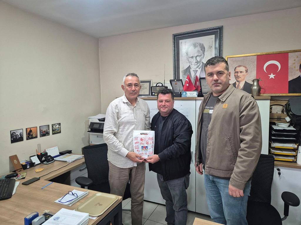 Anahtar Parti Zeytinburnu İlçe Teşkilatından Muhtarlara 19 Ekim Ziyareti