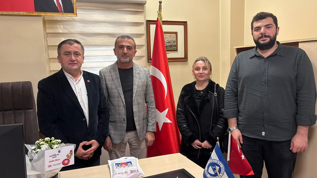 Anahtar Parti Zeytinburnu İlçe Teşkilatından Muhtarlara 19 Ekim Ziyareti