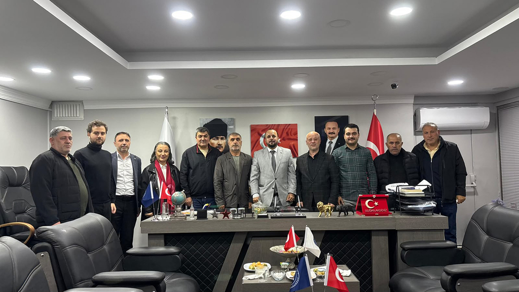 Anahtar Parti Zeytinburnu İlçe Başkanı Doğan Akdeniz, Şanlıurfalılar Derneği’ni Ağırladı