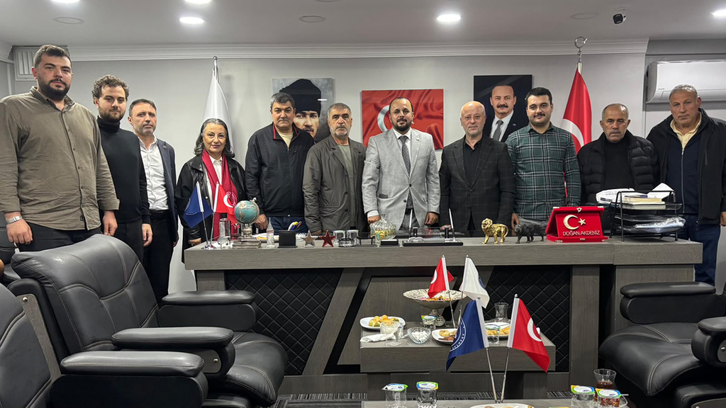 Anahtar Parti Zeytinburnu İlçe Başkanı Doğan Akdeniz, Şanlıurfalılar Derneği’ni Ağırladı